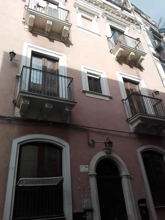 Monovano Centro Storico 카타니아